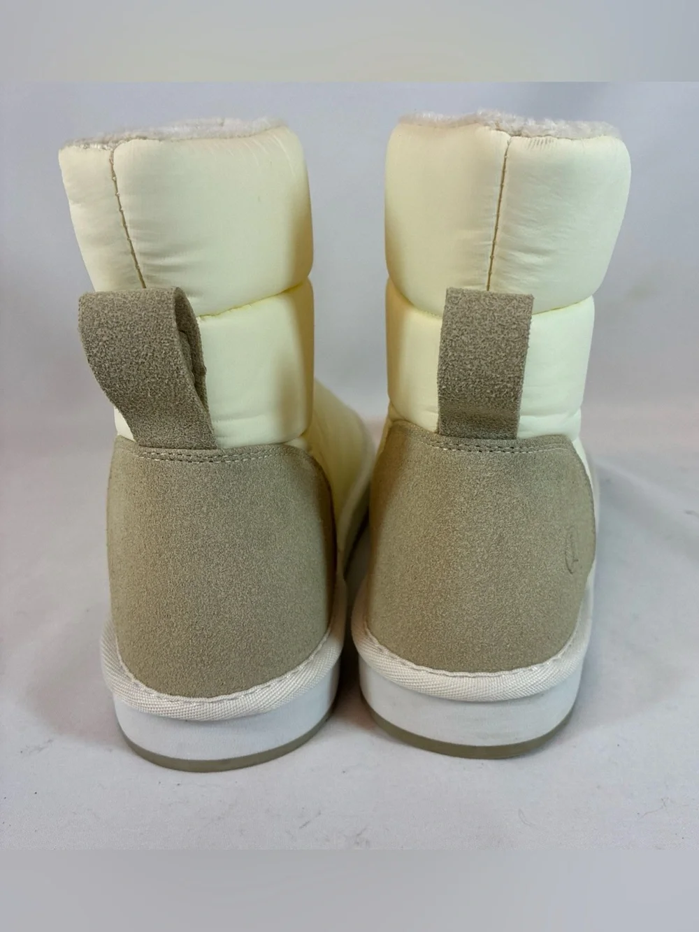 Lands End Ladies Puffer Insulated Quilted Faux Fur Lined Boots Sz 8